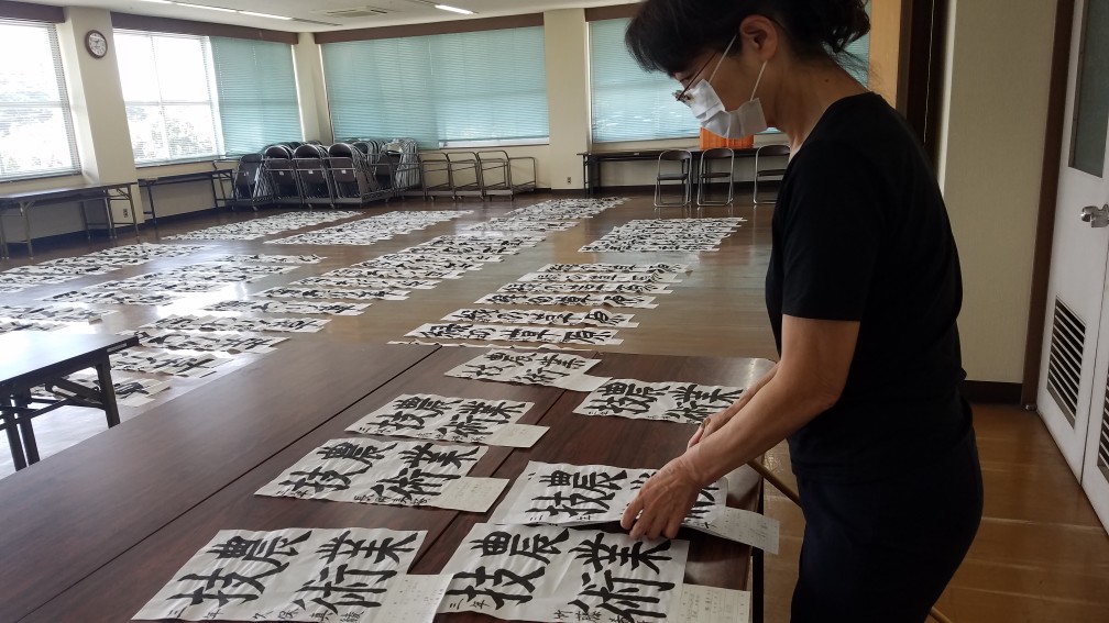 大人顔負け中学生 大人顔負け！島内小中学生の力作が集まった書道コンクール｜JA壱岐市 | 壱岐の旬をお届けします